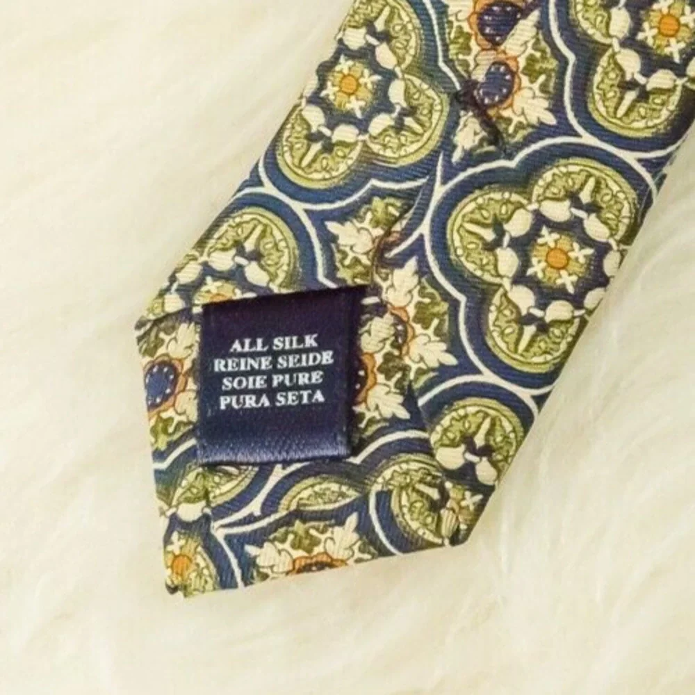Burberry Luxury Designer Silk Navy Blue Green Floral Paisley Print 4 Tie Necktie